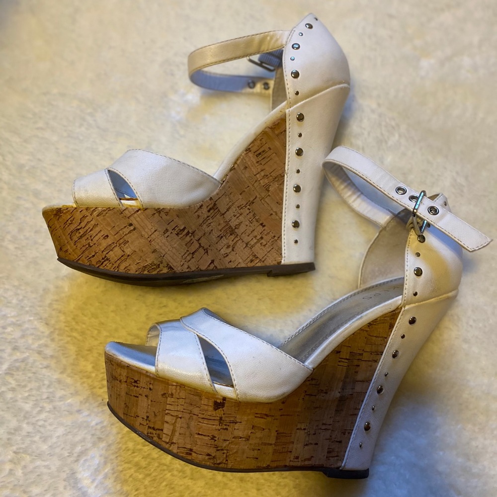 White heel corked espadrilles